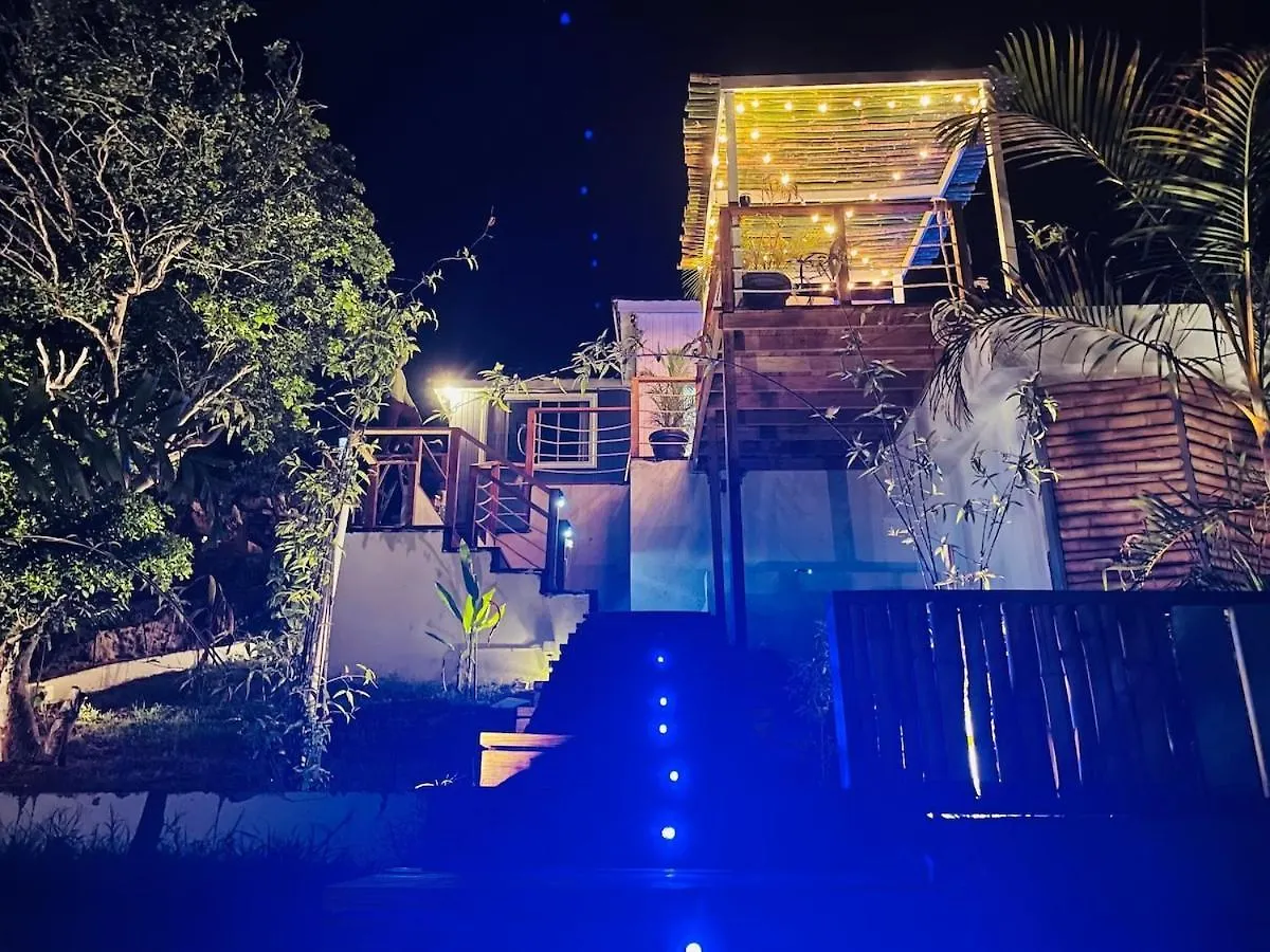 Lush Relaxing Coastline Villa With Private Pool 트레저 비치 0*,