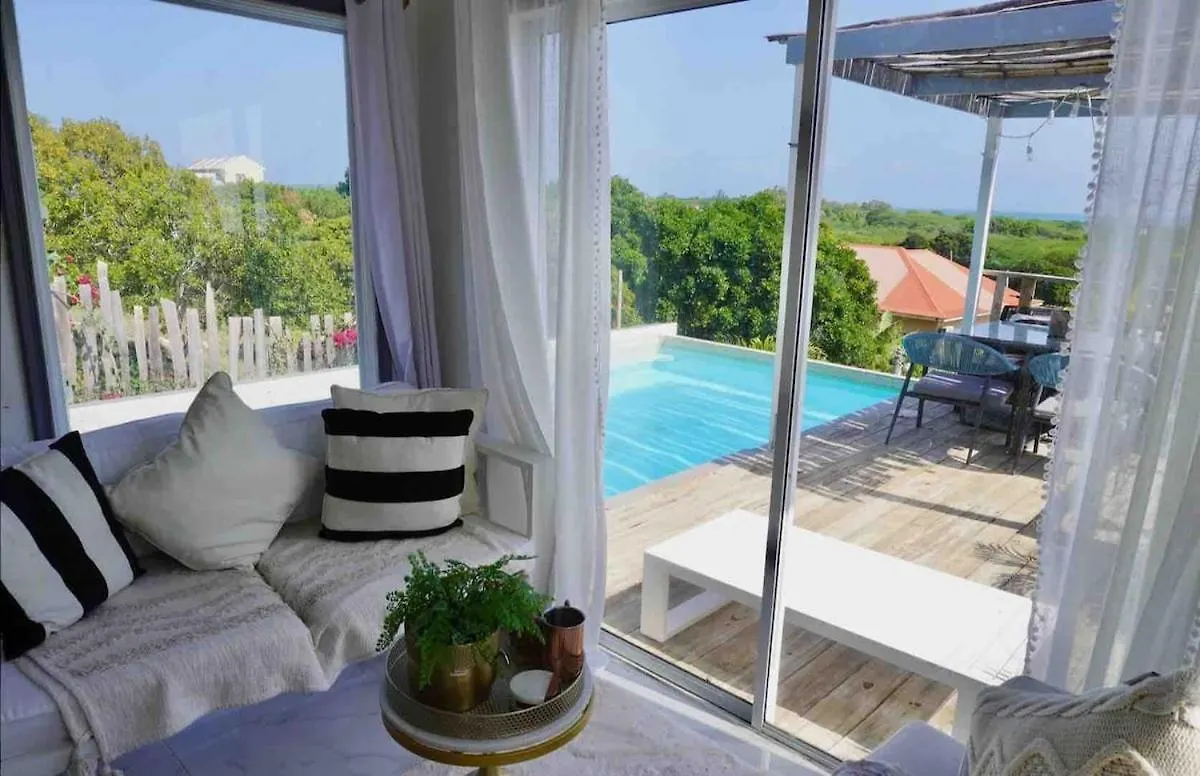 Lush Relaxing Coastline Villa With Private Pool Treasure Beach