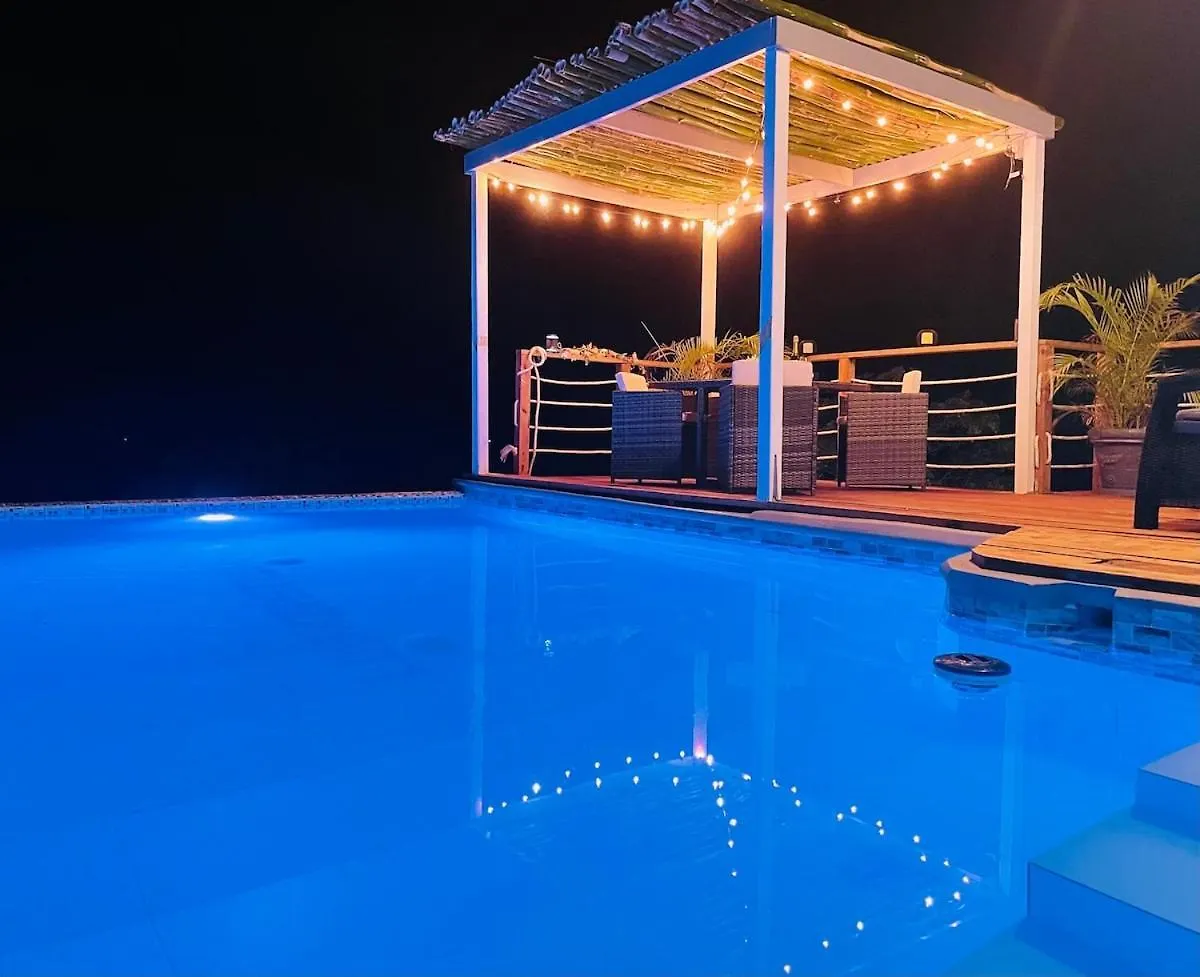 Lush Relaxing Coastline Villa With Private Pool Treasure Beach Jamaica